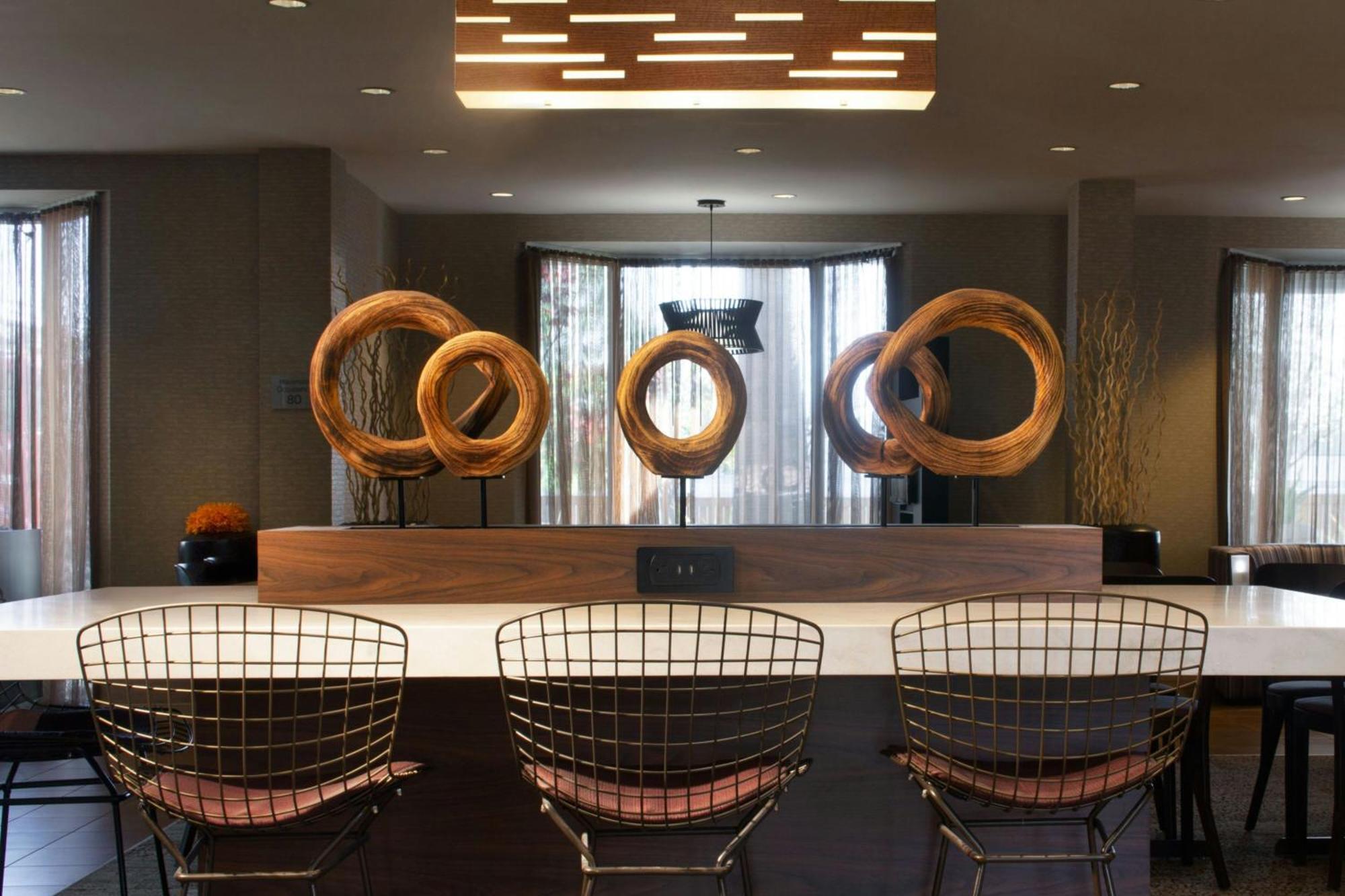 Courtyard By Marriott Oakland Airport Hotel Eksteriør billede