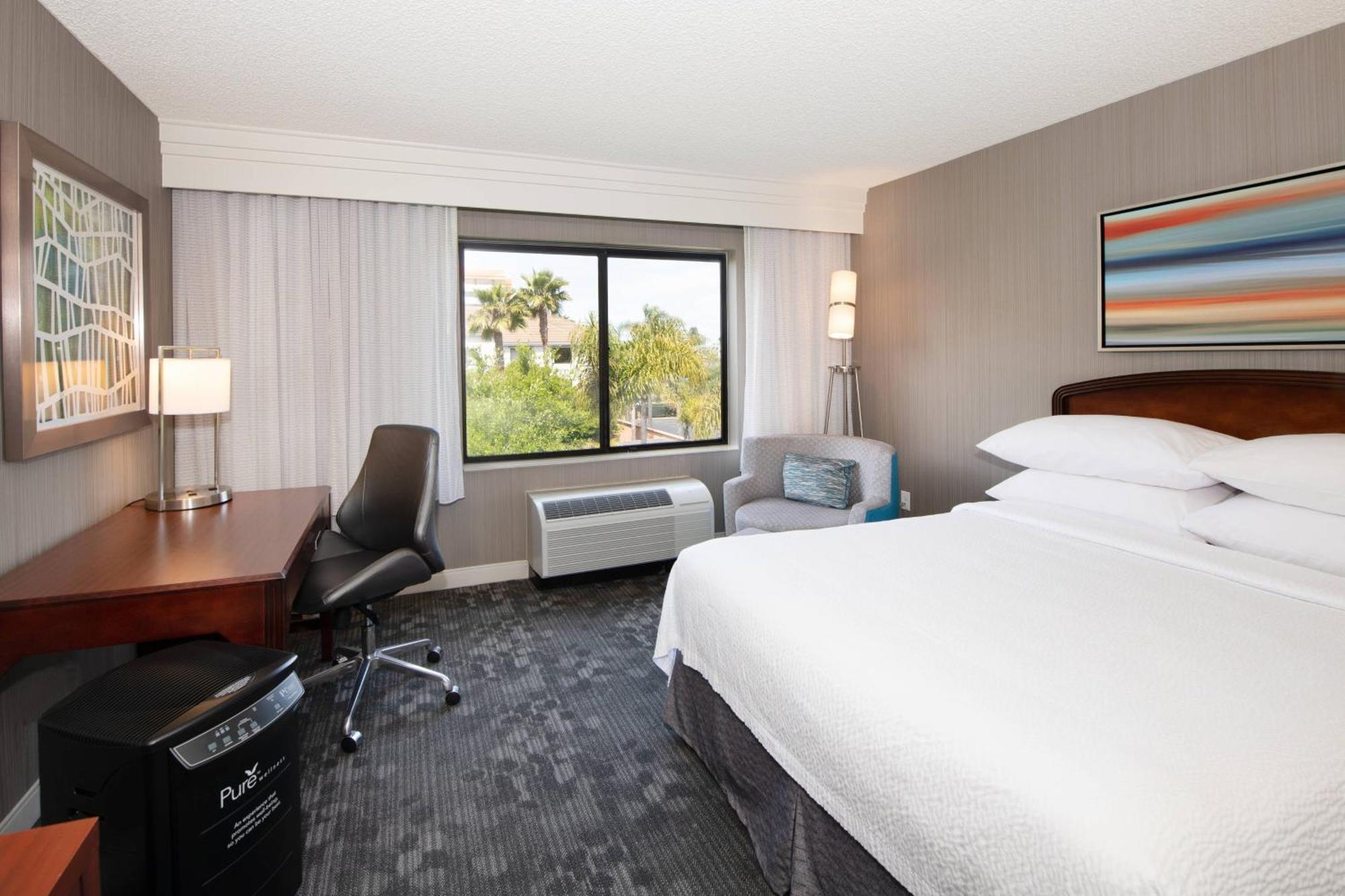 Courtyard By Marriott Oakland Airport Hotel Eksteriør billede