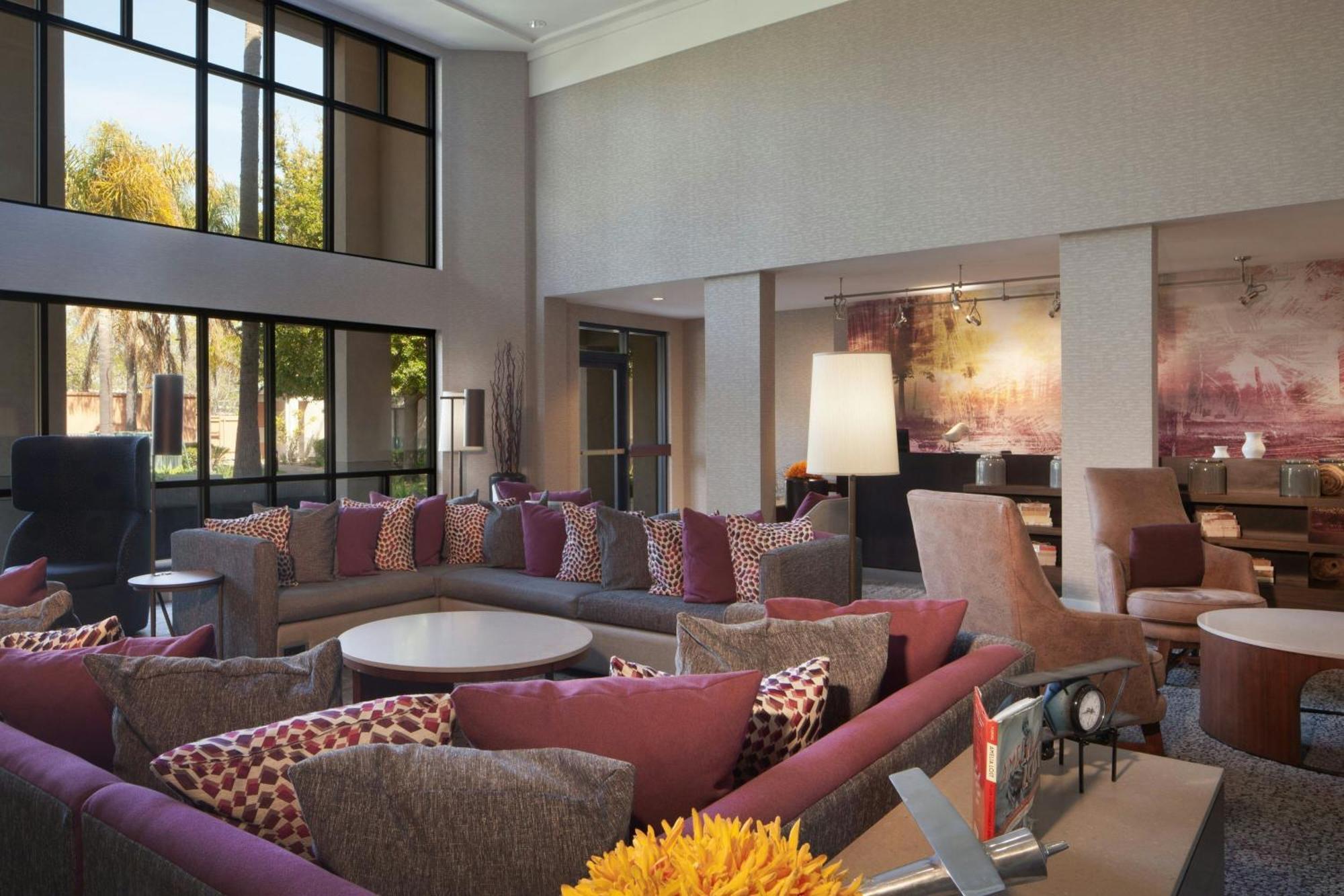 Courtyard By Marriott Oakland Airport Hotel Eksteriør billede